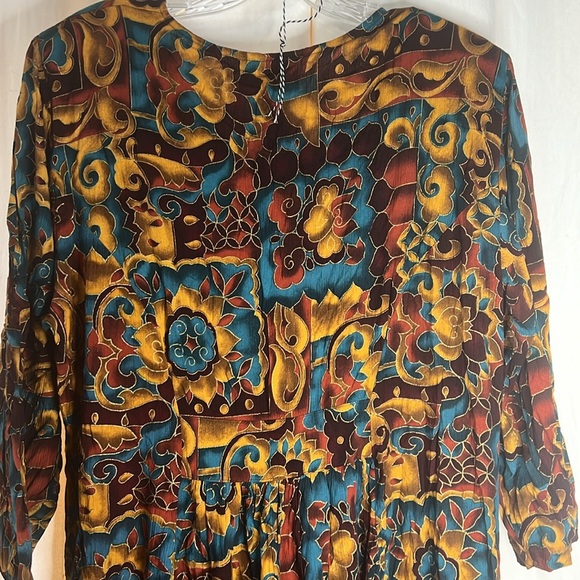 Beautiful Deep Hues Maxi Dress - Picture 4 of 6